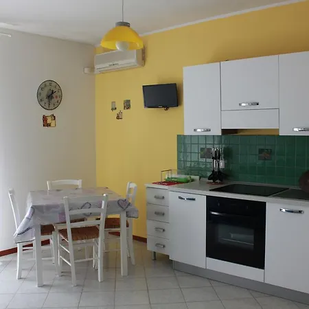 Otel Azzurro Calaghena 3*