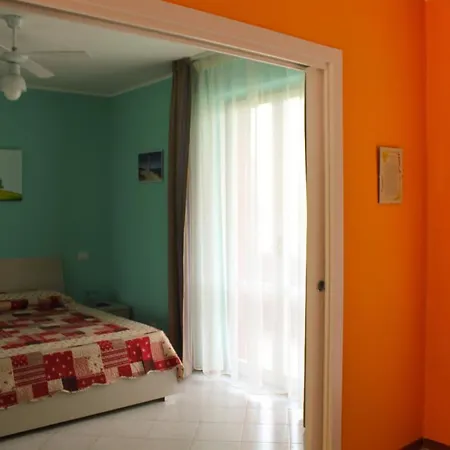 Azzurro Calaghena مونتيبيان