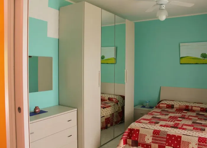 Azzurro Calaghena Szálloda 3*