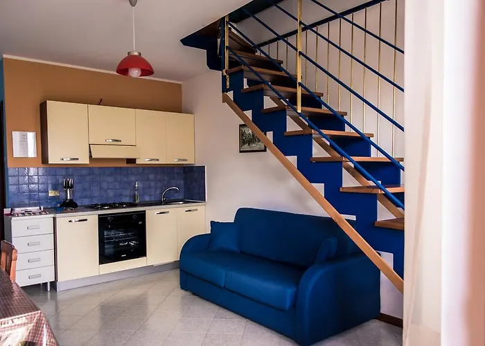 Azzurro Calaghena Szálloda